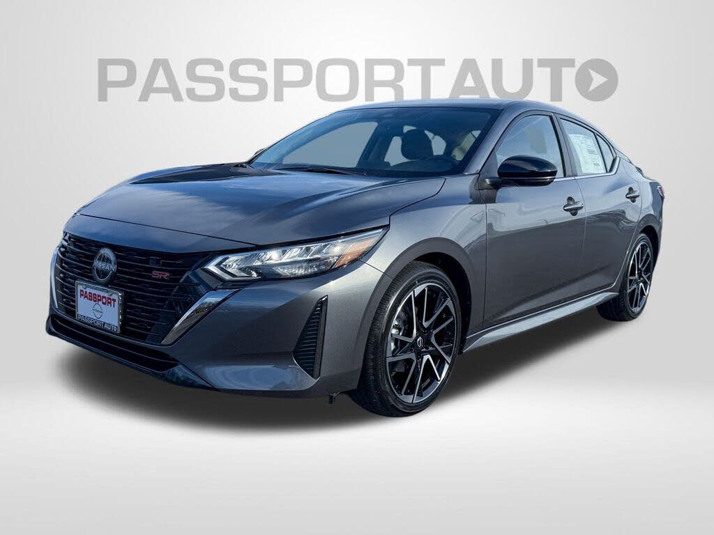 2025 Nissan Sentra SR FWD