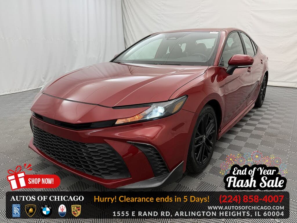 2025 Toyota Camry SE FWD