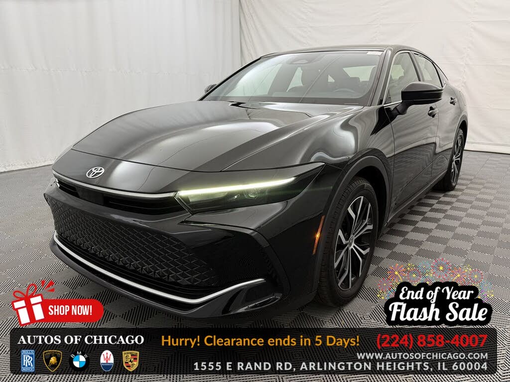 2025 Toyota Crown XLE AWD