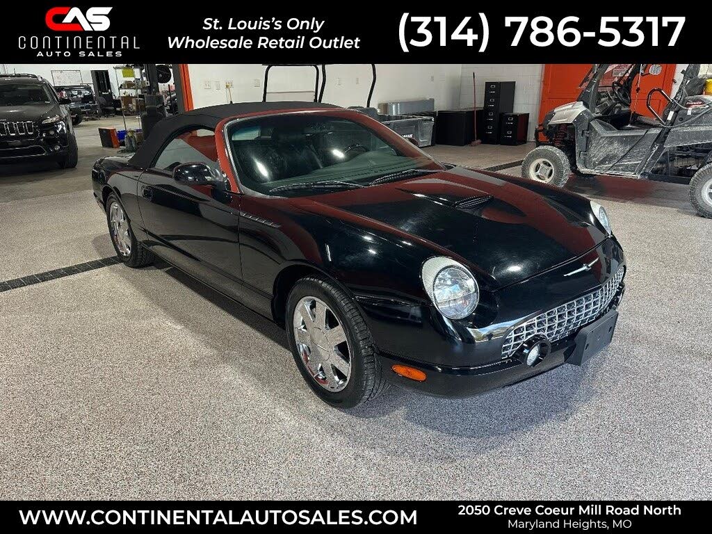 2002 Ford Thunderbird Deluxe RWD