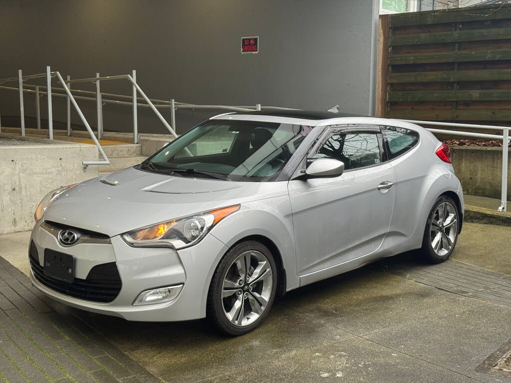 Hyundai Veloster FWD 2012