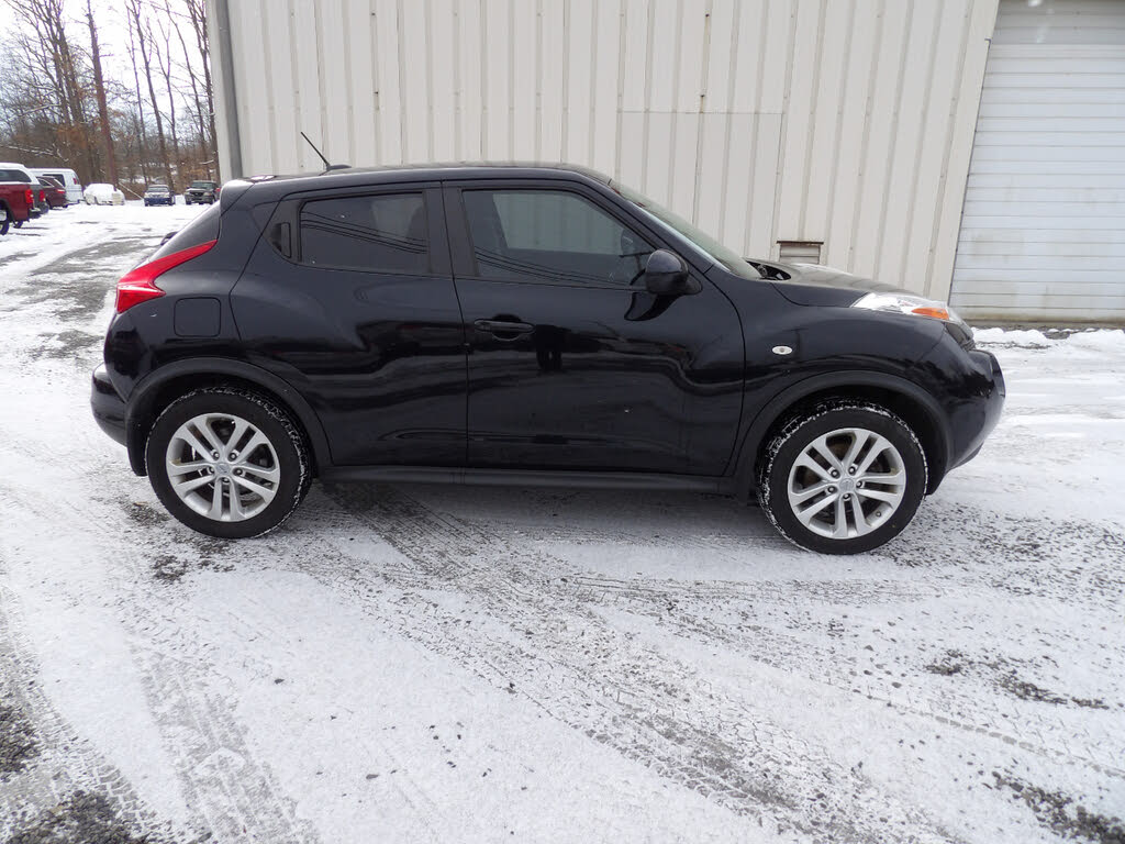2013 Nissan Juke SV AWD