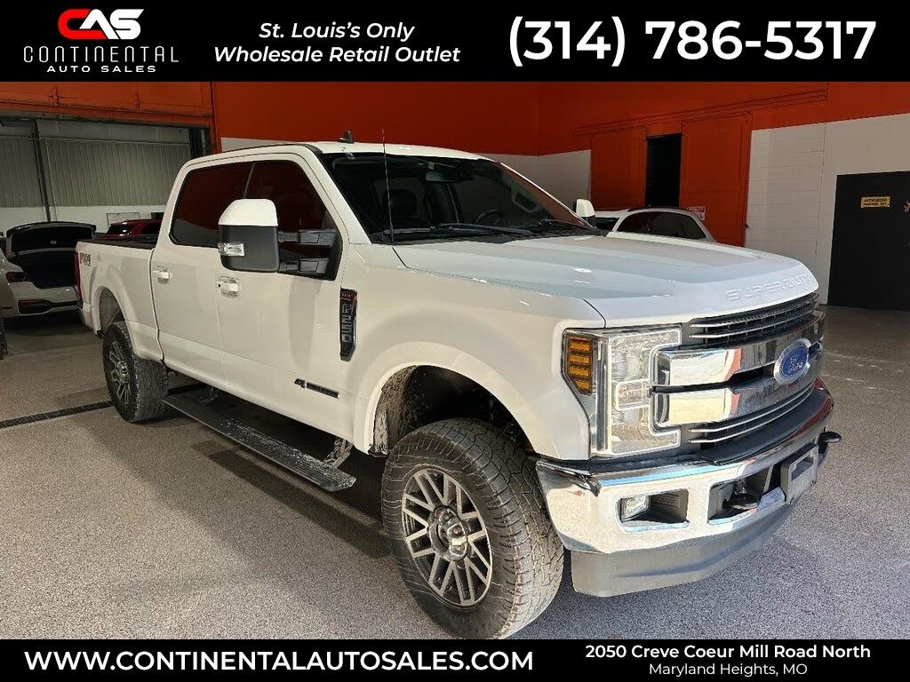 2019 Ford F-250 Super Duty Lariat Crew Cab 4WD