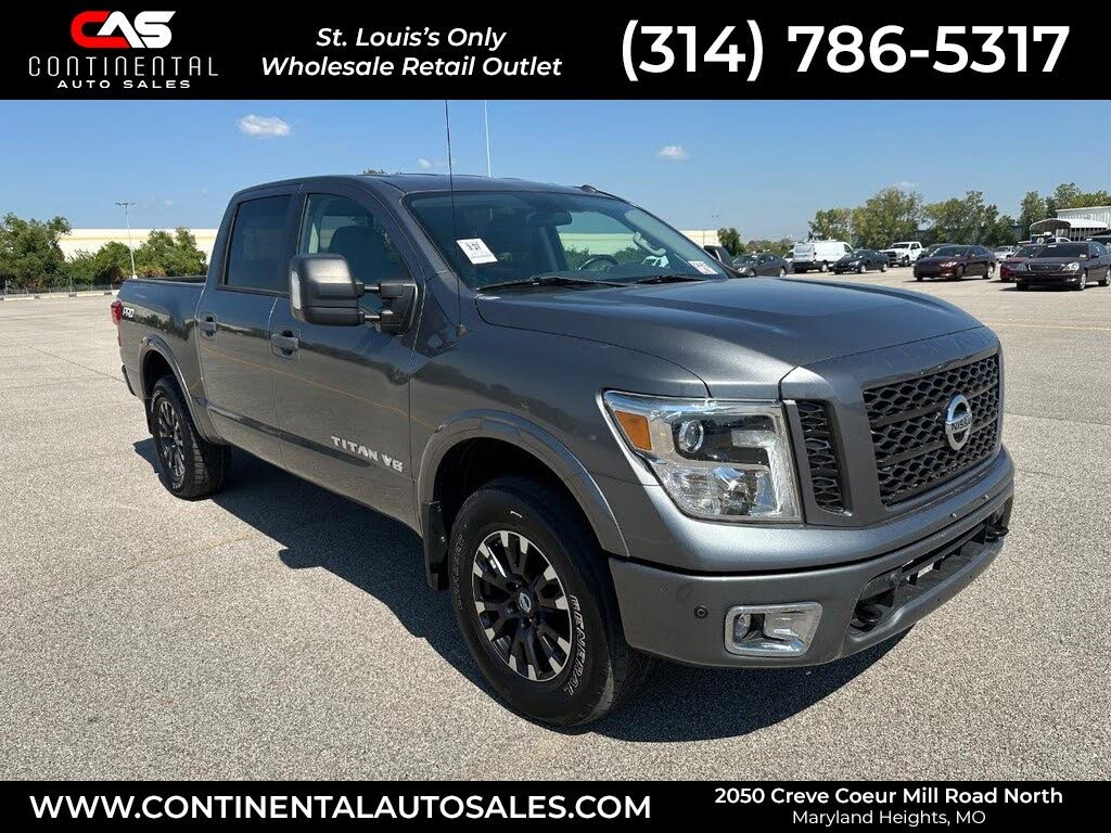 2019 Nissan Titan PRO-4X Crew Cab 4WD