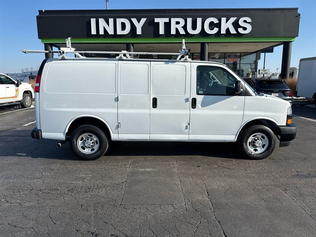 2020 Chevrolet Express Cargo 2500 RWD