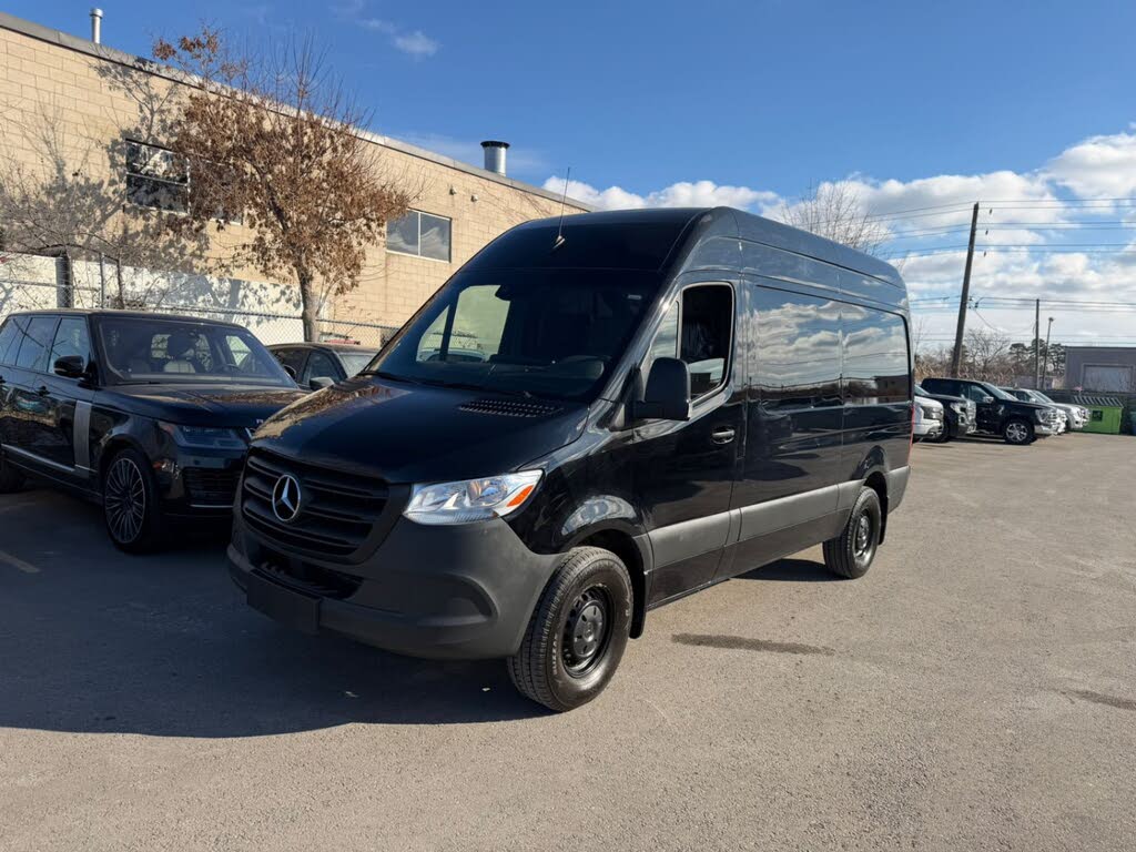 2022 Mercedes-Benz Sprinter 2500 144 Crew Van RWD