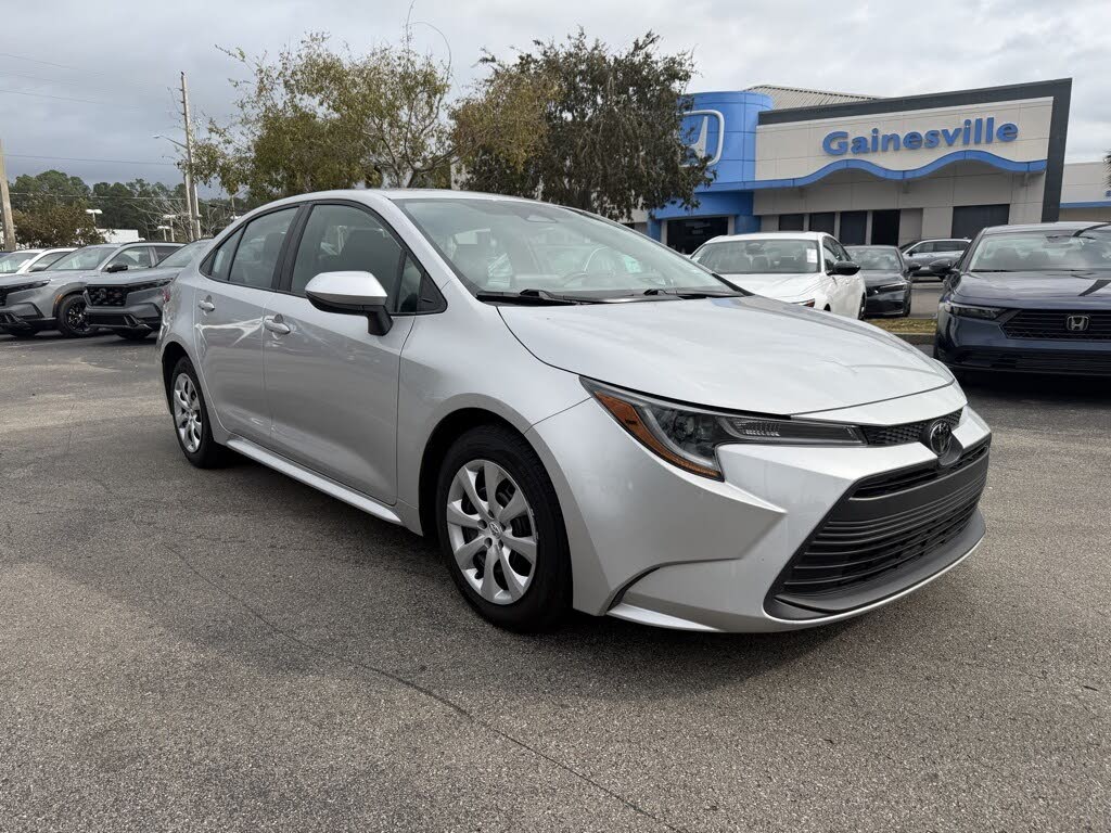 2024 Toyota Corolla LE FWD