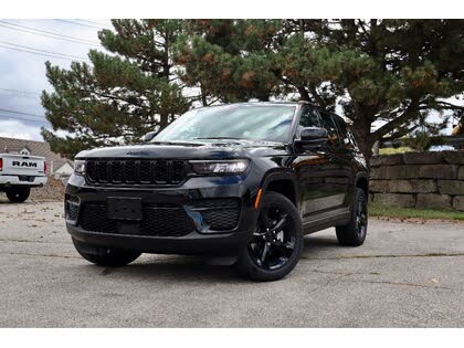 Jeep Grand Cherokee Altitude 4WD 2025