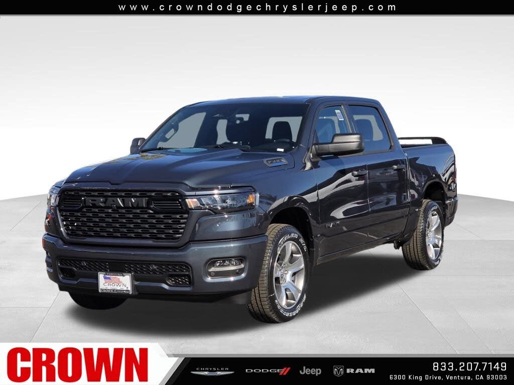 2026 RAM 1500 Express Crew Cab RWD