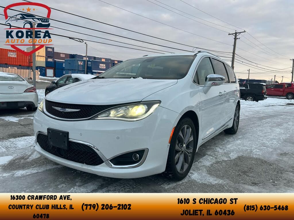 2019 Chrysler Pacifica Limited FWD