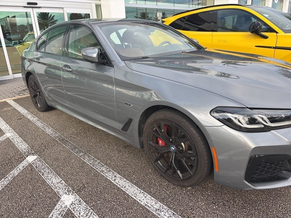 2023 BMW 5 Series 530e xDrive Hybrid Plug-in AWD