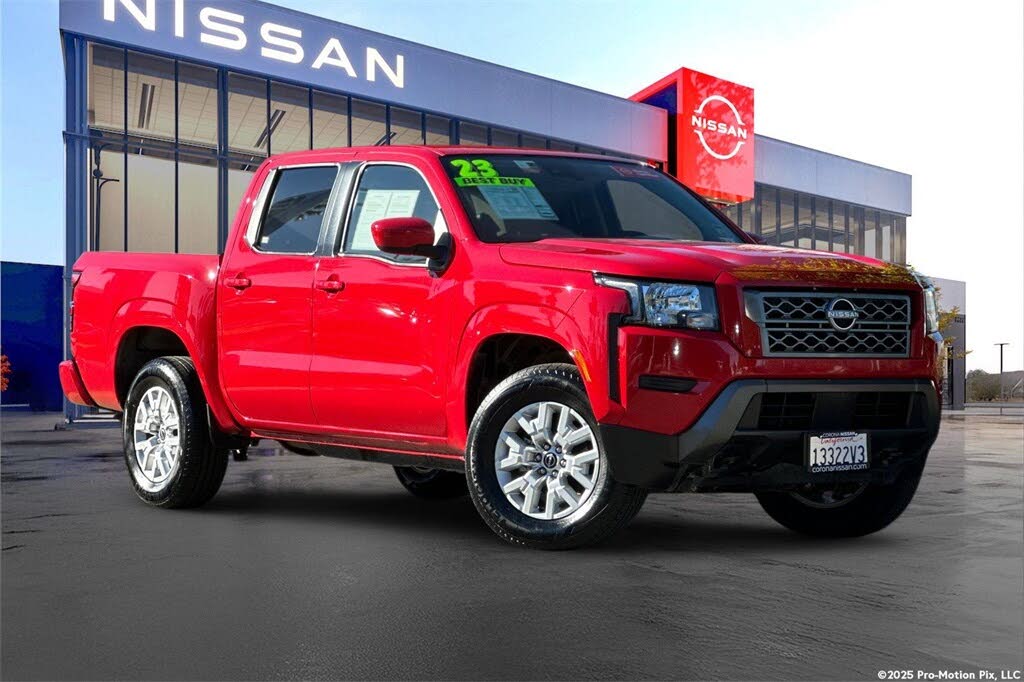 2023 Nissan Frontier SV Crew Cab 4WD