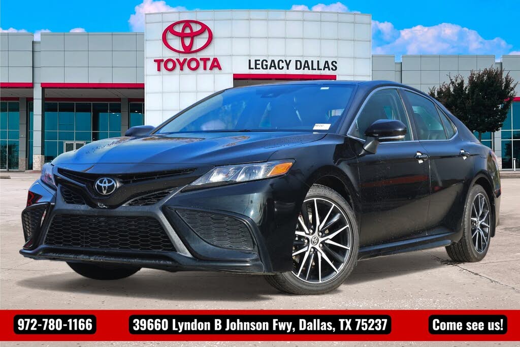 2023 Toyota Camry SE FWD