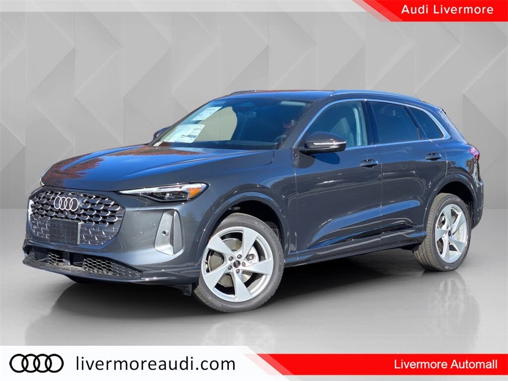 2025 Audi Q5 quattro Premium Plus 40 TFSI