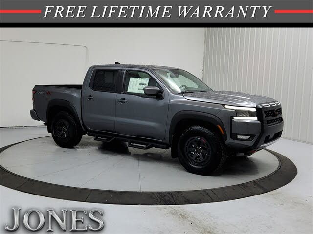 2026 Nissan Frontier PRO-4X Crew Cab 4WD