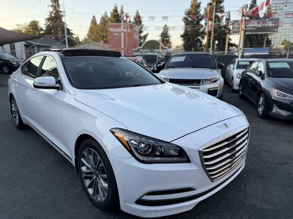 2015 Hyundai Genesis 3.8 RWD