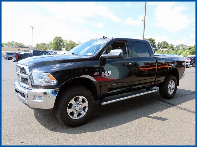 2016 RAM 2500 SLT Crew Cab 4WD