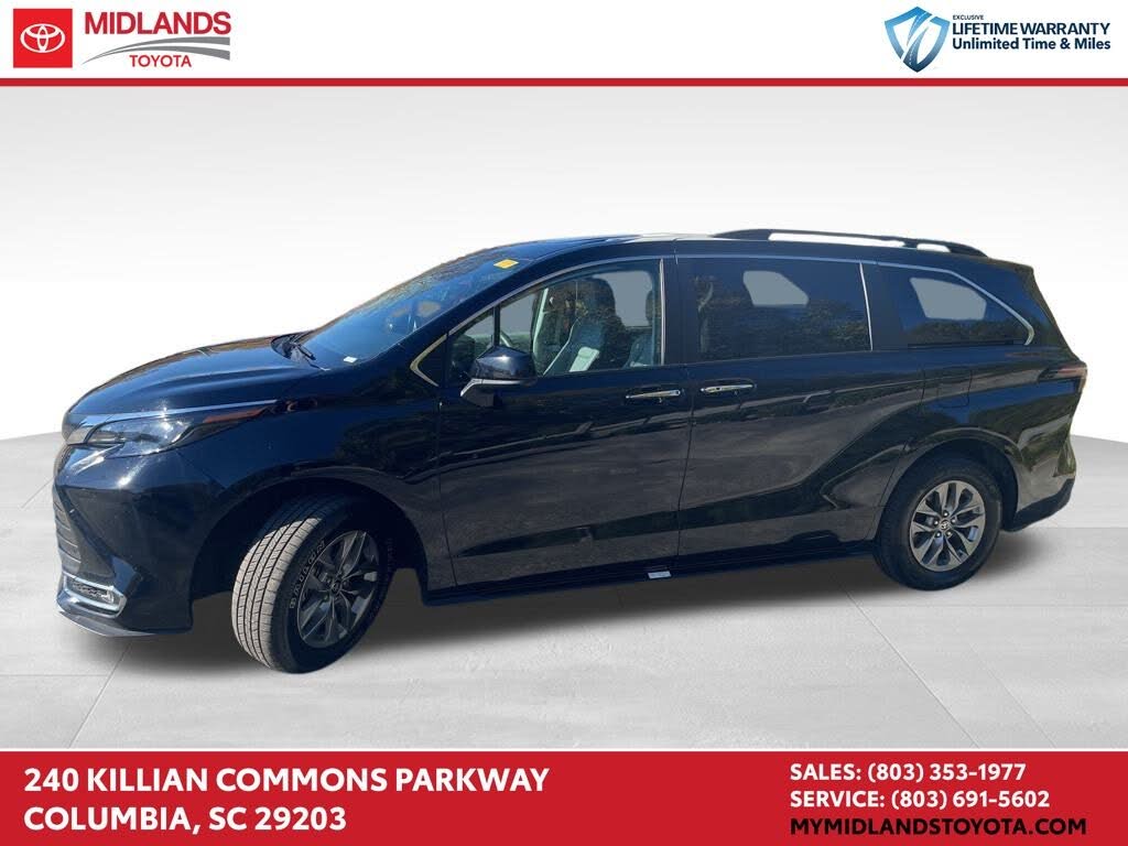 2024 Toyota Sienna XLE 7-Passenger FWD