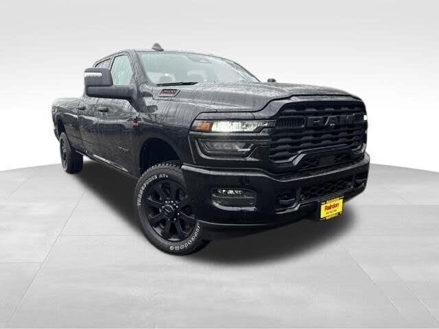 2025 RAM 3500 Big Horn Crew Cab LB 4WD