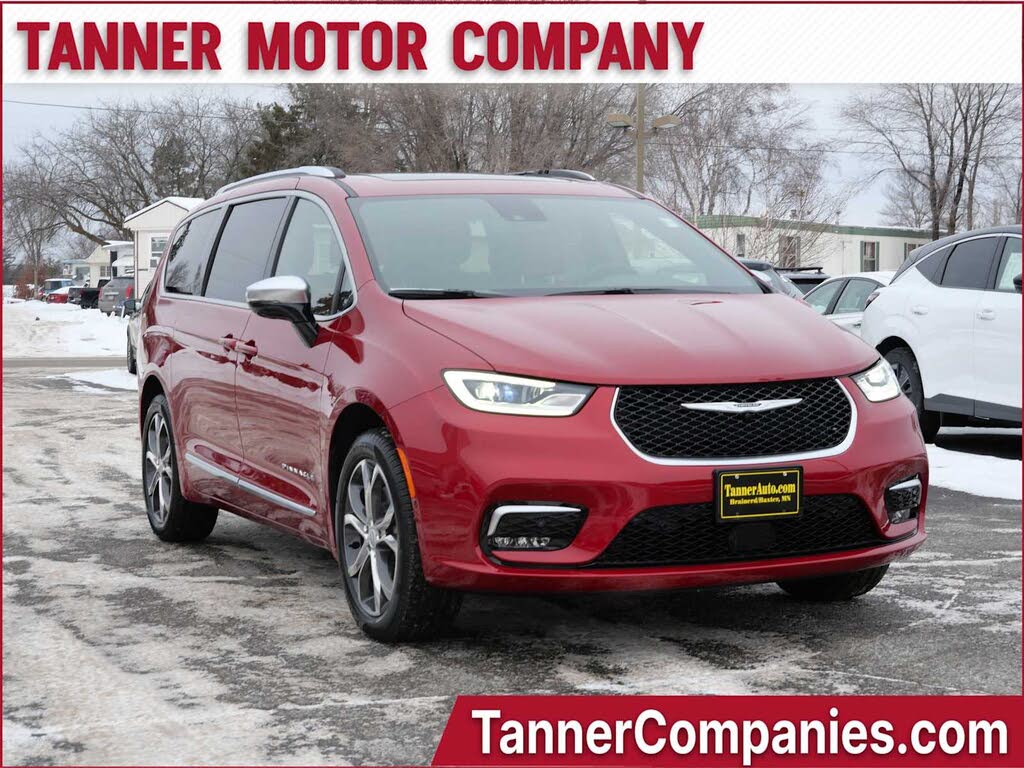 2026 Chrysler Pacifica Pinnacle AWD