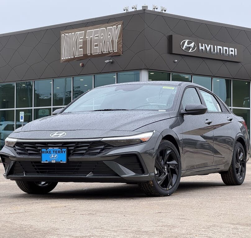 2026 Hyundai Elantra SEL Sport FWD