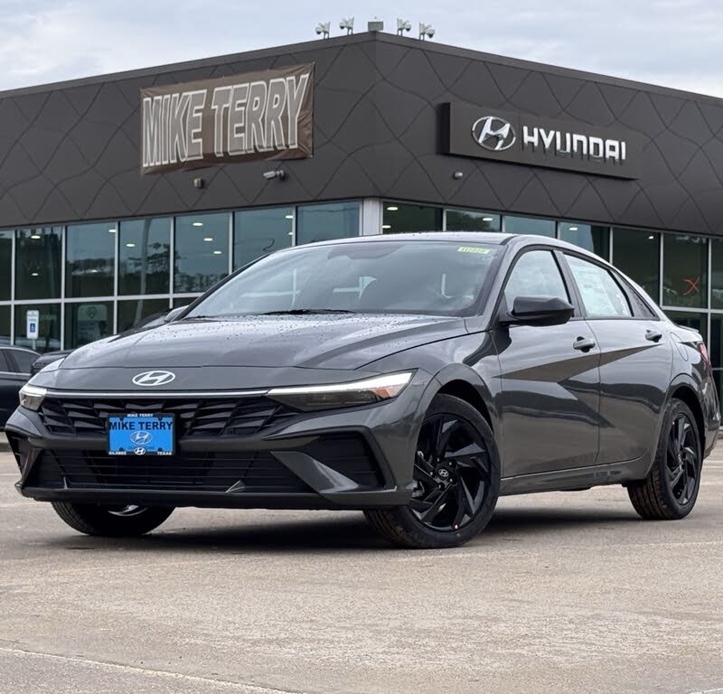 2026 Hyundai Elantra SEL Sport FWD