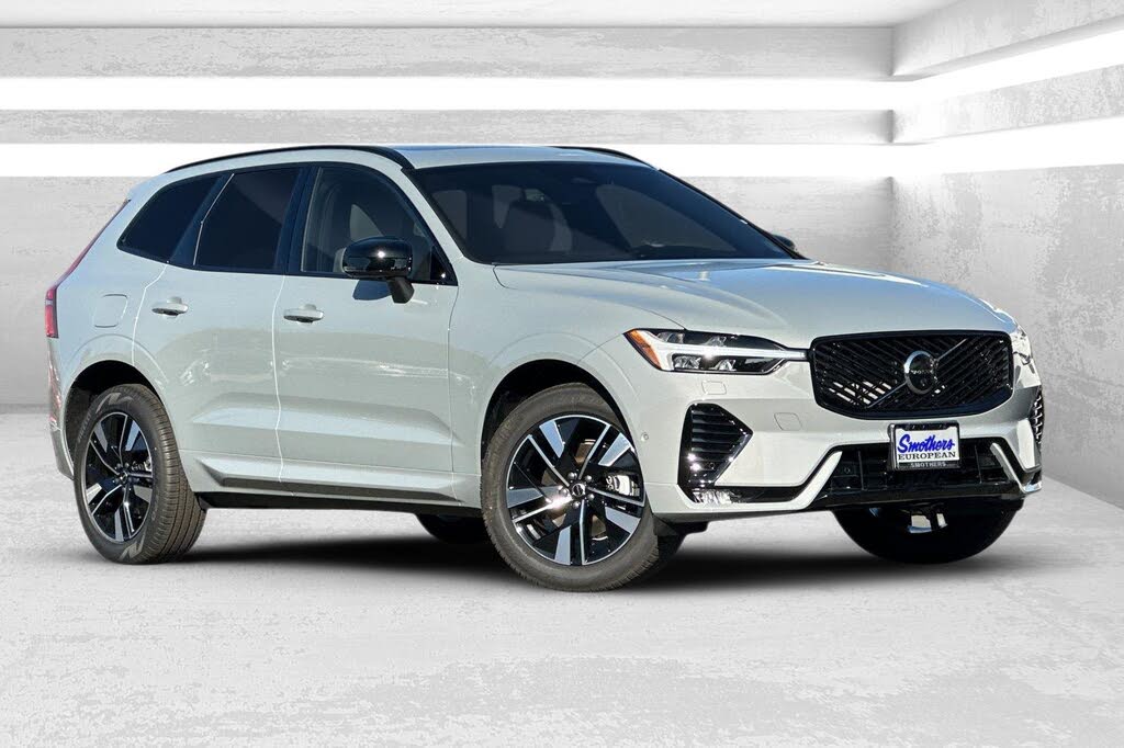 2026 Volvo XC60 B5 Plus AWD