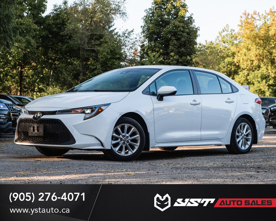 2022 Toyota Corolla LE FWD