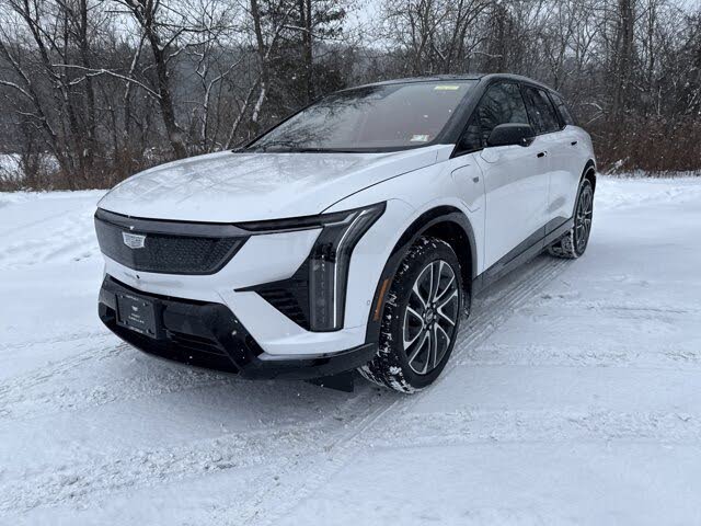 2025 Cadillac OPTIQ Sport 2 AWD