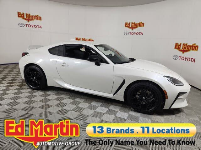 2025 Toyota GR86 Premium RWD