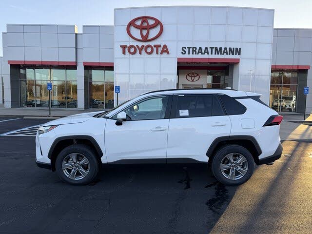 2025 Toyota RAV4 XLE AWD