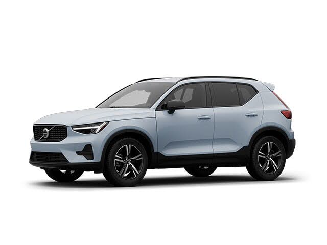 2026 Volvo XC40 B5 Core AWD