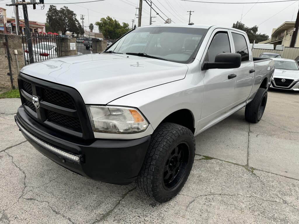2014 RAM 2500 Tradesman Crew Cab 4WD