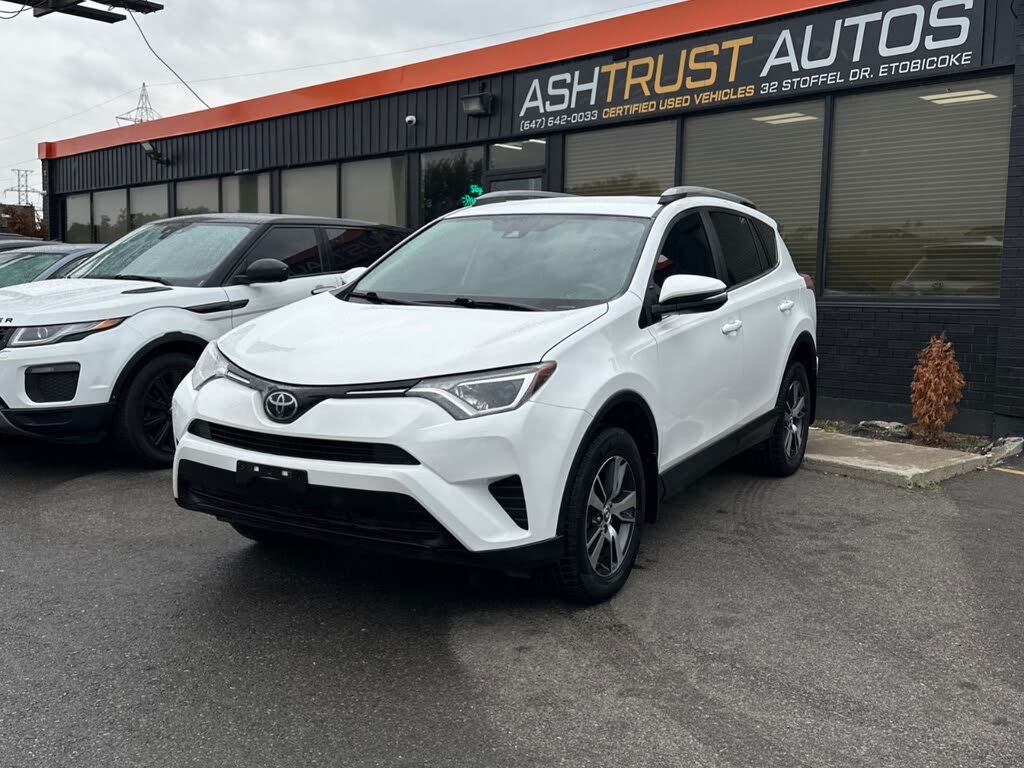 2018 Toyota RAV4 LE