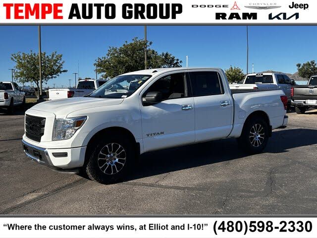 2021 Nissan Titan SV Crew Cab RWD