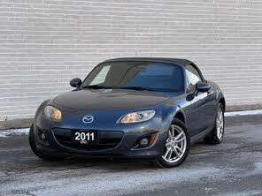 Mazda MX-5 Miata Sport