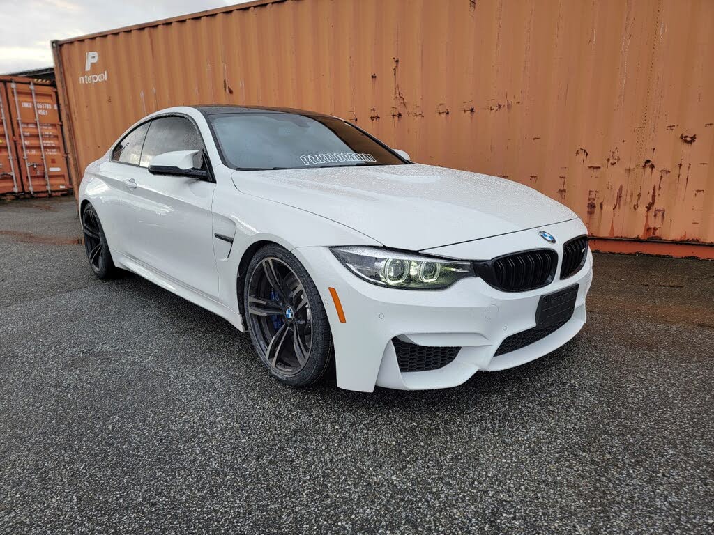 BMW M4 Coupe RWD 2018