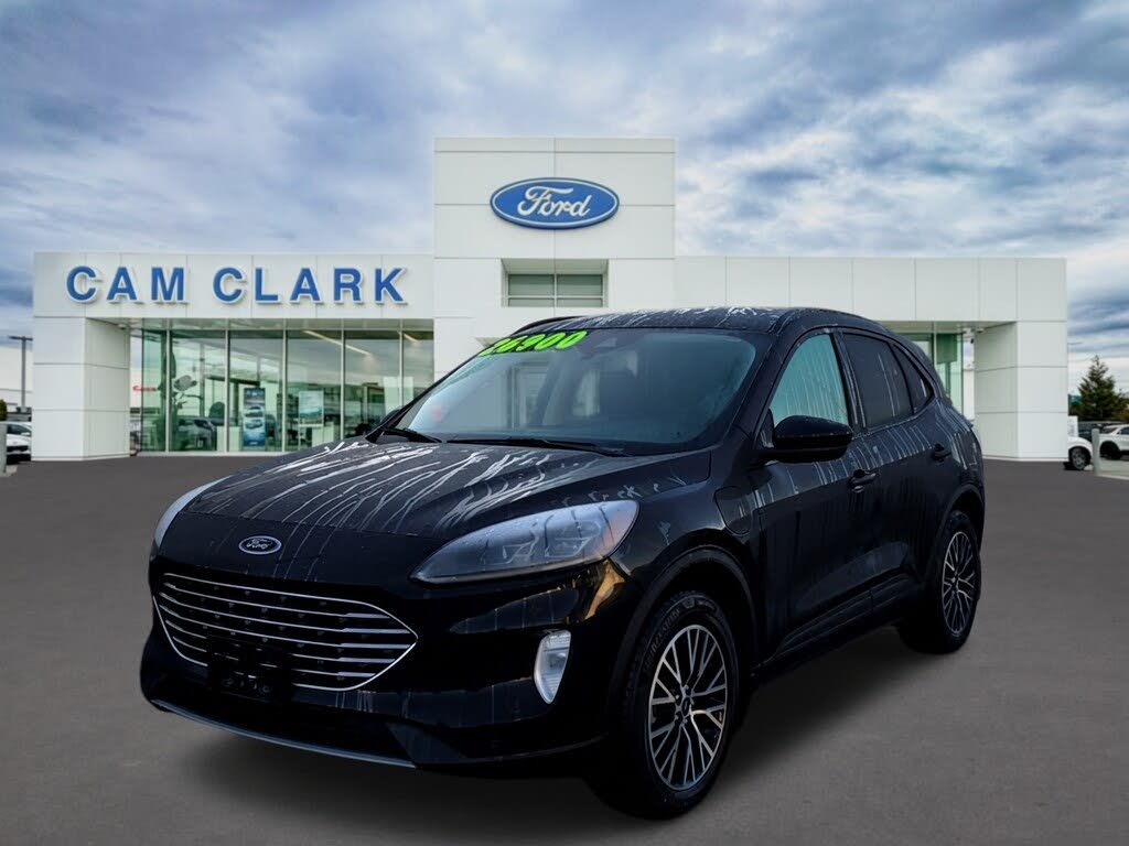 2022 Ford Escape Hybrid Plug-in Titanium FWD