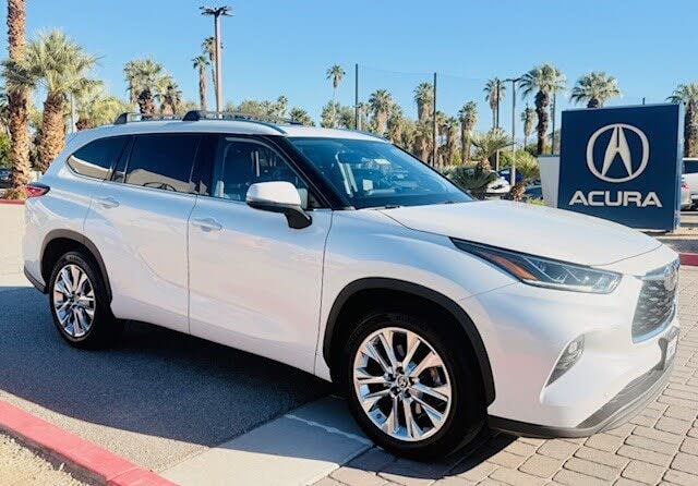 2022 Toyota Highlander Limited FWD
