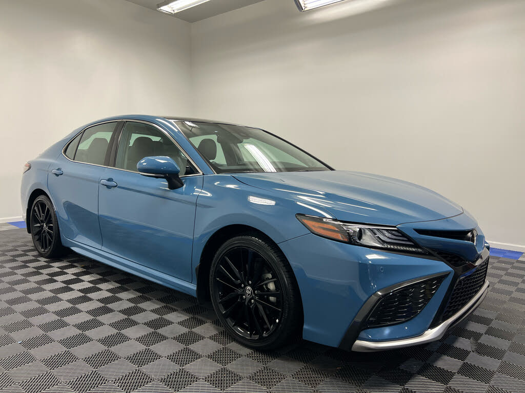 2024 Toyota Camry XSE FWD