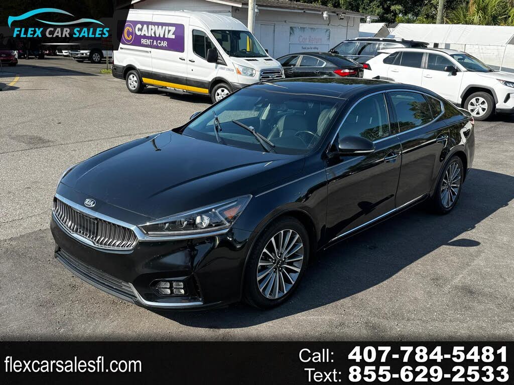 2017 Kia Cadenza Premium