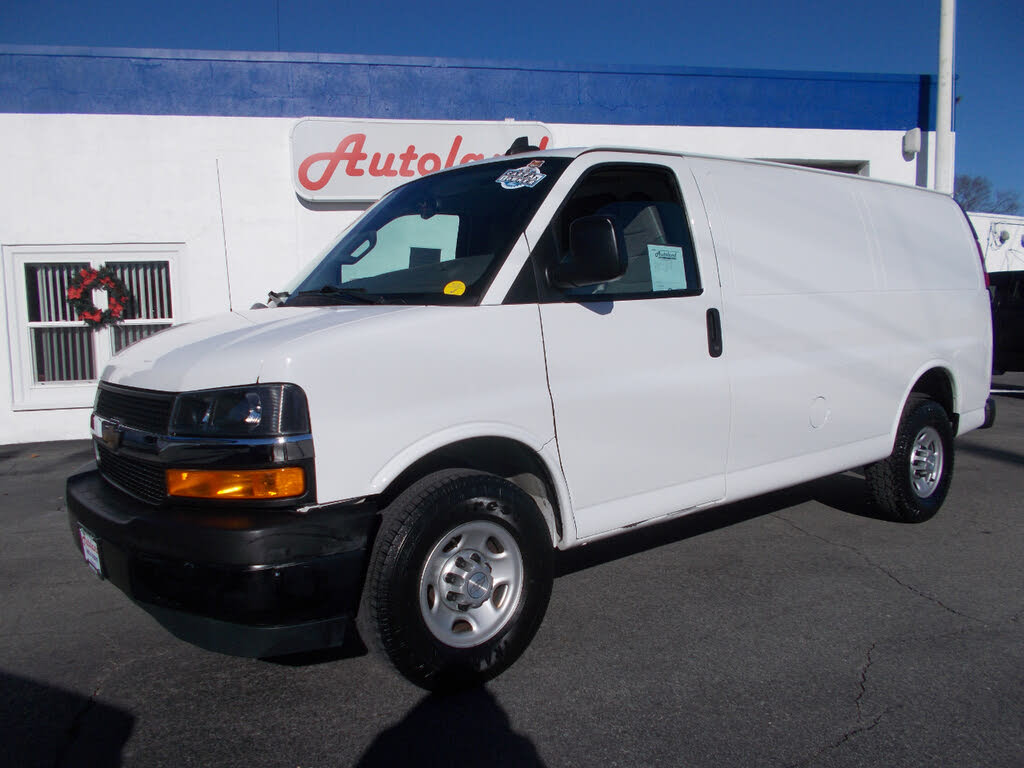2019 Chevrolet Express Cargo 2500 RWD