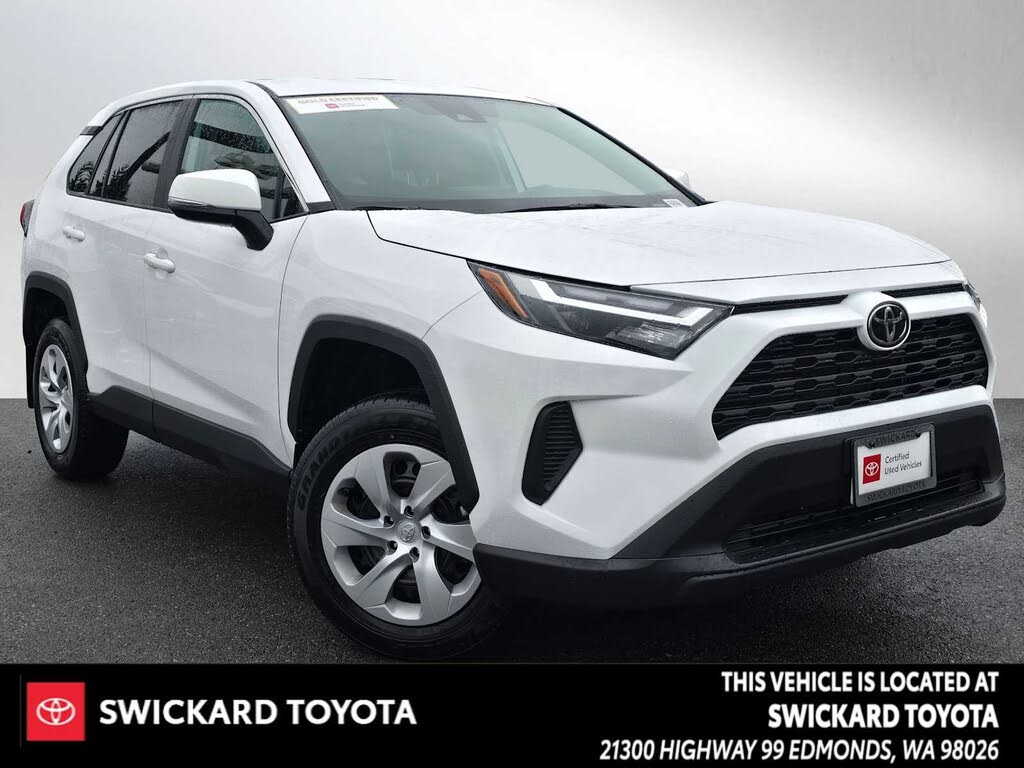 2025 Toyota RAV4 LE AWD
