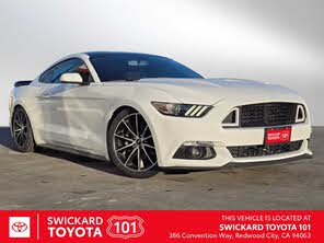 Ford Mustang EcoBoost Coupe RWD