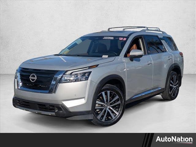 2023 Nissan Pathfinder Platinum FWD