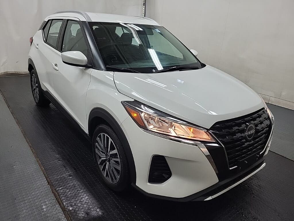 2024 Nissan Kicks SV FWD