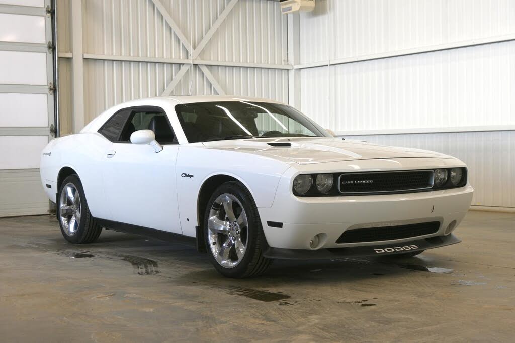Dodge Challenger SXT RWD 2012