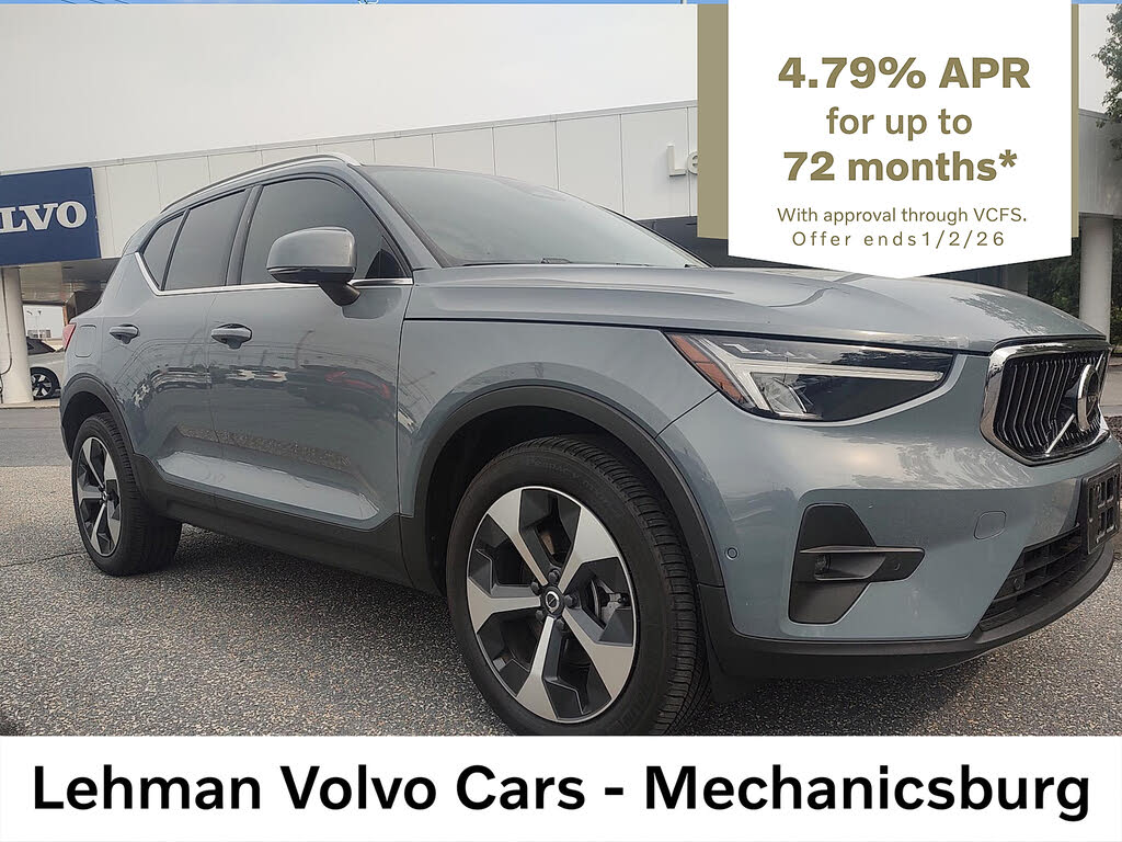 2023 Volvo XC40 B5 Plus Bright Theme AWD
