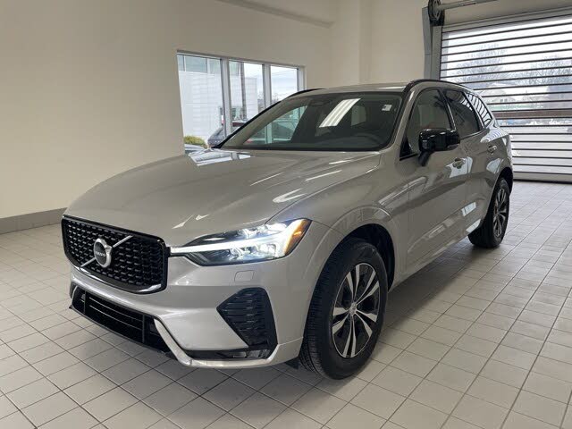 2025 Volvo XC60 B5 Core Dark Theme AWD