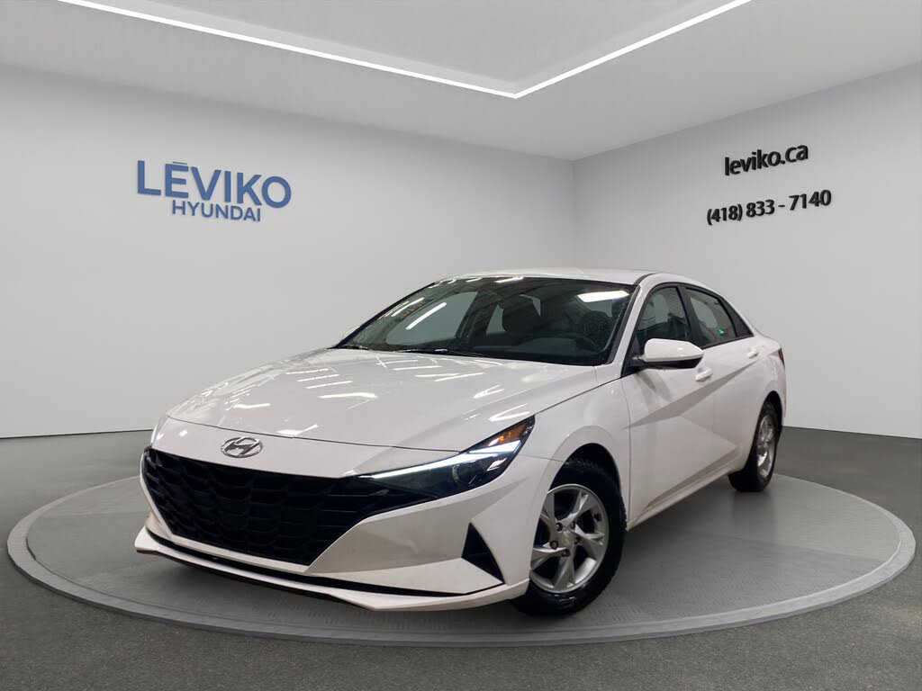 2023 Hyundai Elantra Essential FWD